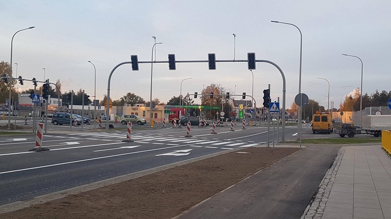 Dzisiaj i jutro zniknie część utrudnień dla kierowców. Kiedy pojedziemy nowym wiaduktem?