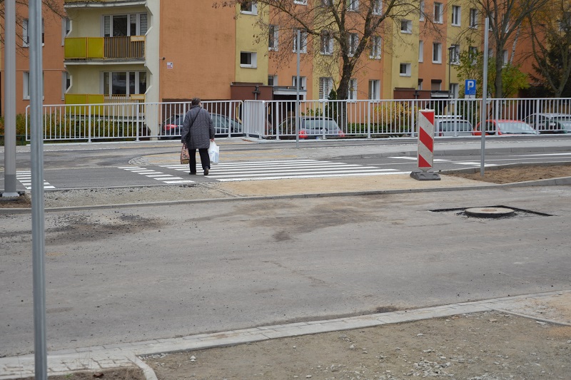 Dzisiaj i jutro zniknie część utrudnień dla kierowców. Kiedy pojedziemy nowym wiaduktem?