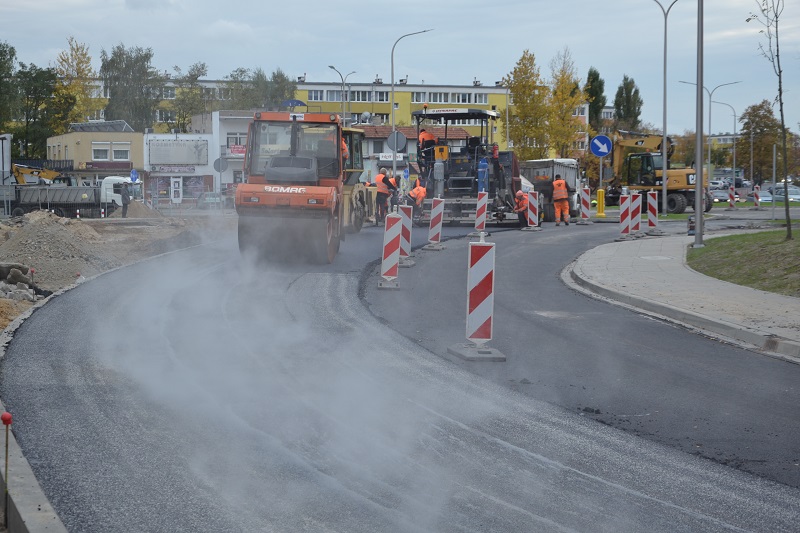 Dzisiaj i jutro zniknie część utrudnień dla kierowców. Kiedy pojedziemy nowym wiaduktem?