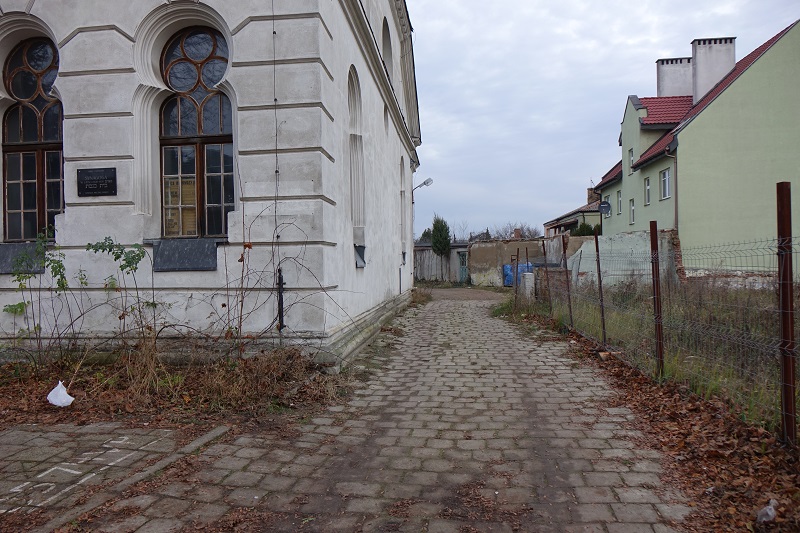 Bez wychodzenia z domu można zobaczyć, jak teraz wygląda synagoga