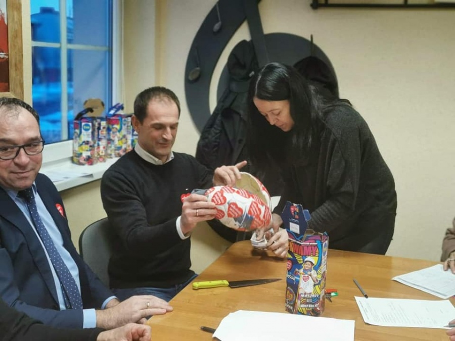 Puszki, licytacje, muzyka na rynku. Jak gminy zagrały z Wielką Orkiestrą Świątecznej Pomocy?