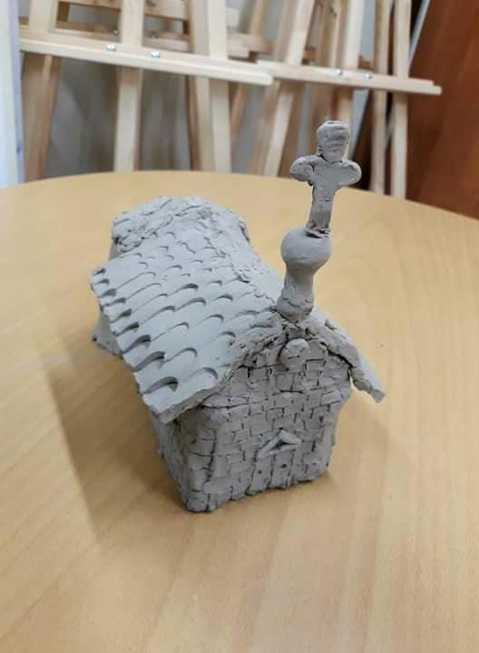 Jest kościół, remiza i dom kultury z gliny. Powstała ceramiczna mapa wioski