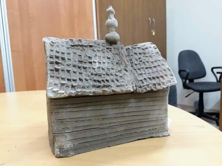 Jest kościół, remiza i dom kultury z gliny. Powstała ceramiczna mapa wioski