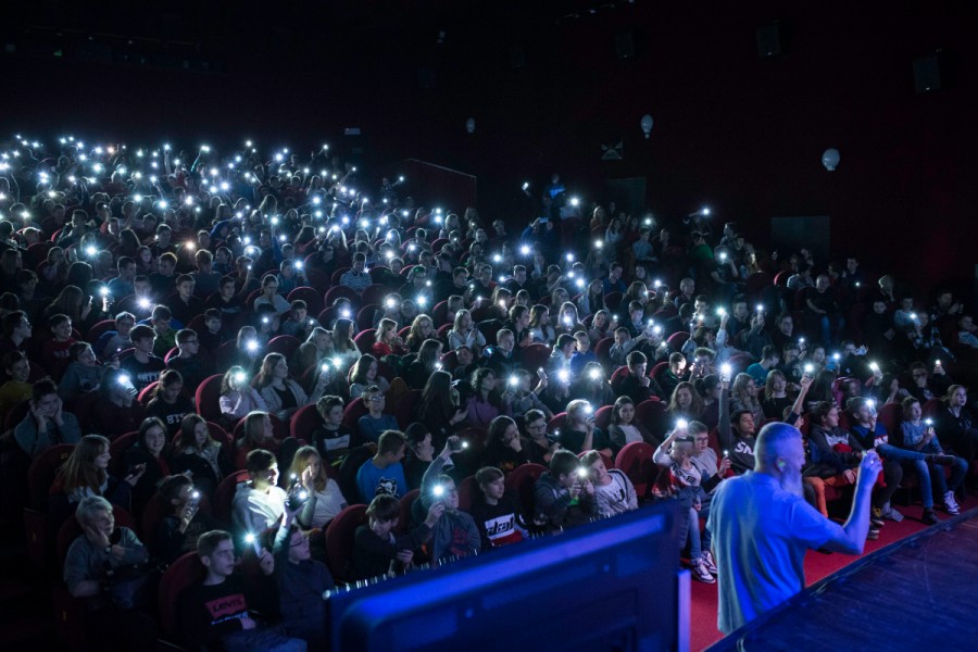 800 uczniów wzięło udział w warsztatach profilaktycznych. To nowa odsłona Rocka z Mikołajem