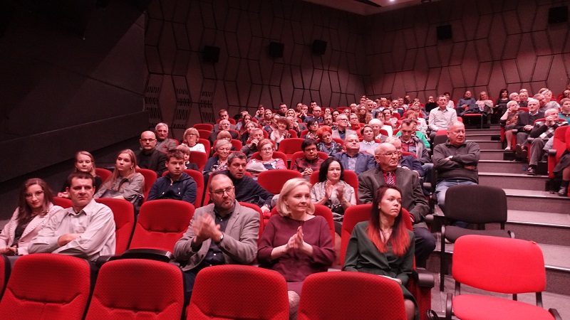 Orkiestra grała dla górników. Pełna sala na koncercie barbórkowym