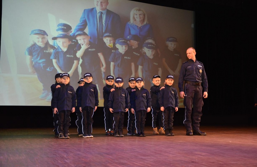 Policjanci podsumowali program „Razem dla bezpieczeństwa”. Umowa podpisana na kolejny rok