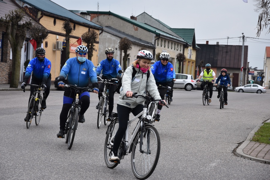 Rychwalska rowerowa majówka rozpoczęła comiesięczne rajdy cyklistów