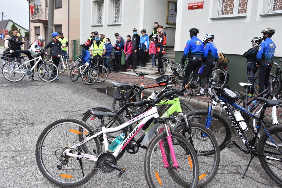 Rychwalska rowerowa majówka rozpoczęła comiesięczne rajdy cyklistów