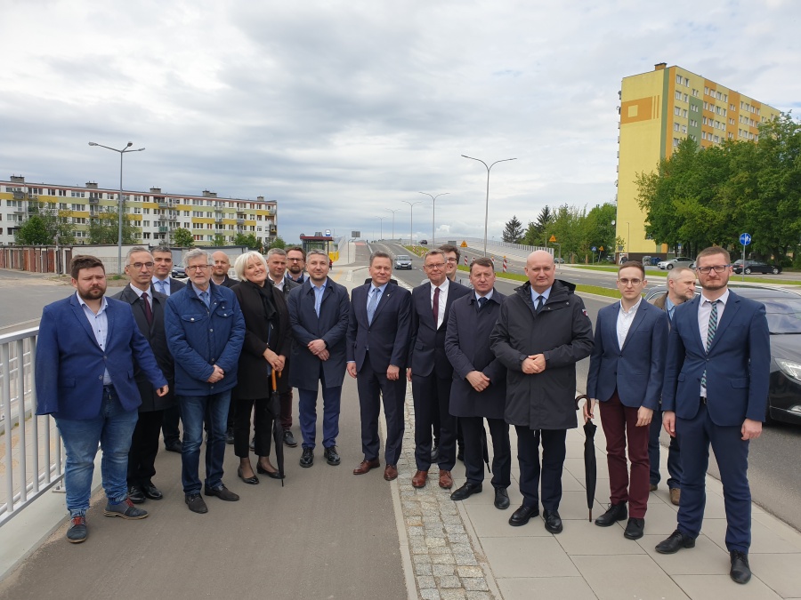 Oficjalnie nowa trasa w Koninie otwarta! „Ten wiadukt można byłoby nazwać Wiaduktem Zgody”