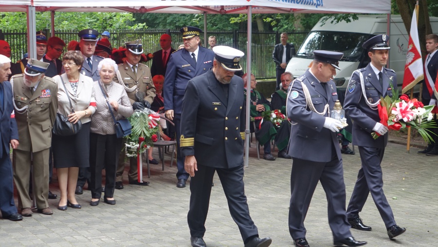 „Bolesna przeszłość wciąż pozostaje ostrzeżeniem dla współczesności”