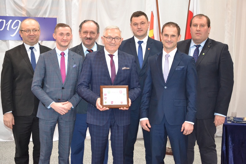 Zaczęli od minuty ciszy. Burmistrz Rychwała podsumował rok