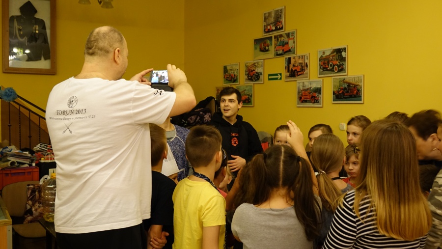 Pod okiem uczestnika programu „Masterchef”. Uczą się przyrządzać pizzę
