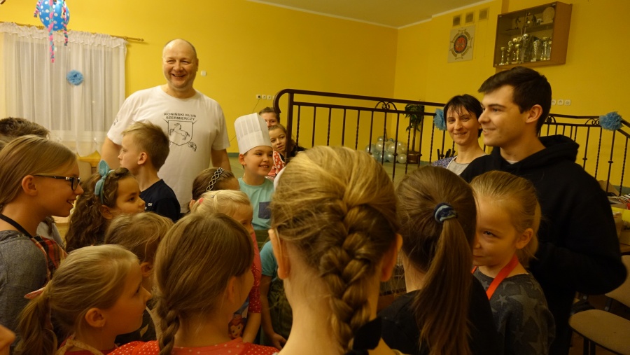 Pod okiem uczestnika programu „Masterchef”. Uczą się przyrządzać pizzę
