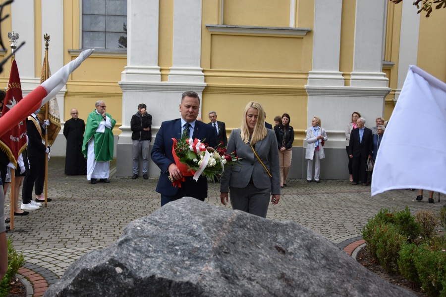 Wieczna pamięć ofiarom Sybiru! Chcieliby, żeby ich cierpienie znalazło uhonorowanie w obchodach państwowych