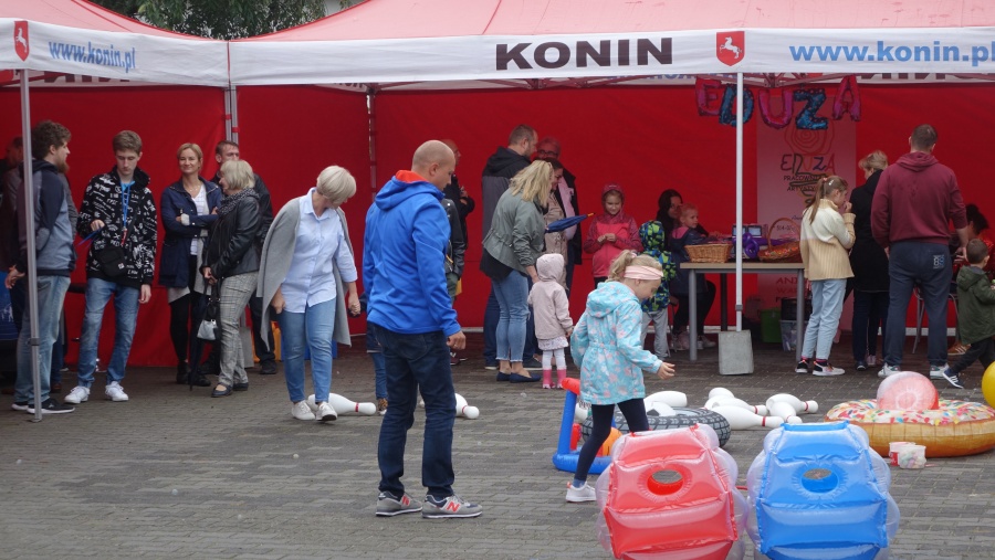 Każdy może poczuć się jak kierowca autobusu. Pani prezes też wsiadła do symulatora