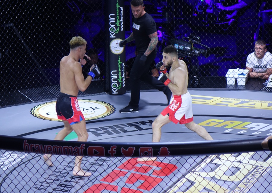 Międzynarodowa gala MMA za nami. 18 fighterów z całego świata walczyło w Koninie