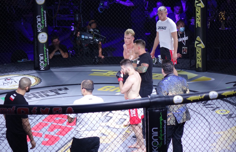 Międzynarodowa gala MMA za nami. 18 fighterów z całego świata walczyło w Koninie