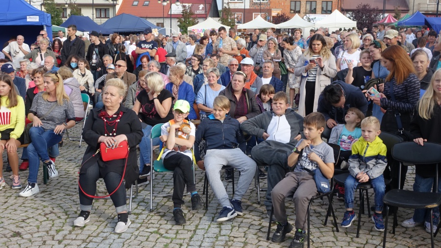 To już dziewiąty Jarmark Ochweśnicki. Dziewięć Kół Gospodyń Wiejskich wzięło udział w konkursie kulinarnym