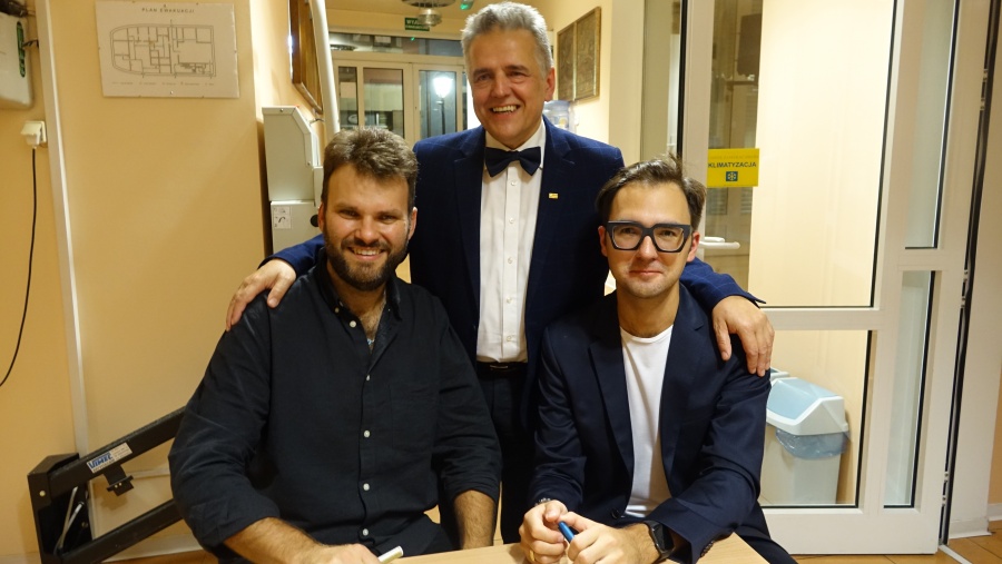 Łukasz Kuropaczewski, Aleksander Dębicz i „Adela” w Ratuszu. To był rewelacyjny koncert