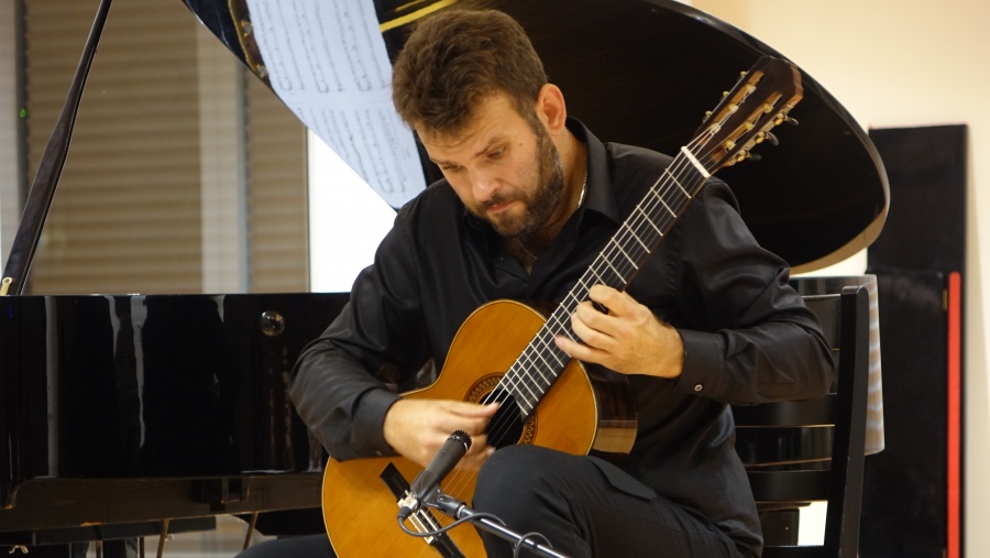 Łukasz Kuropaczewski, Aleksander Dębicz i „Adela” w Ratuszu. To był rewelacyjny koncert