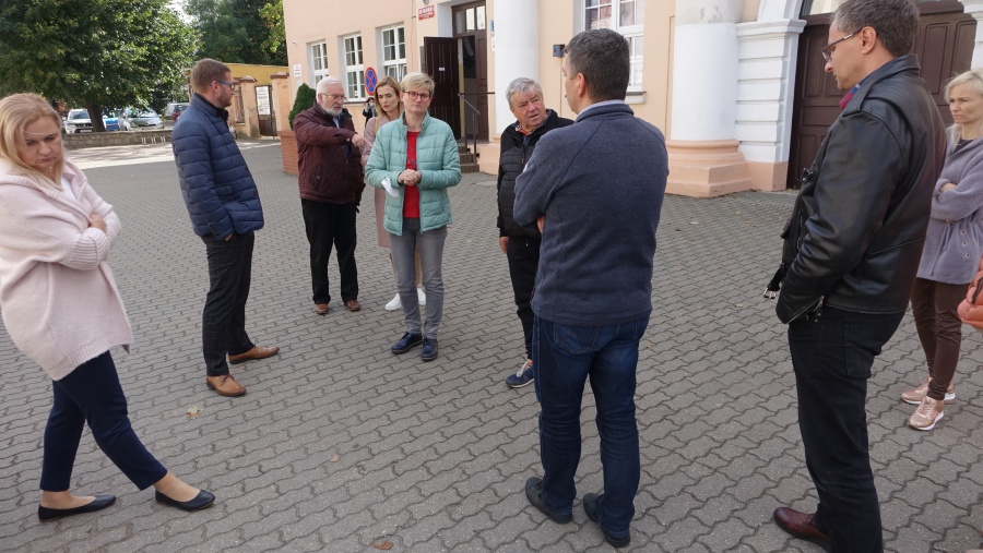 Będzie zmiana na parkingu przy Szkole Podstawowej nr 1