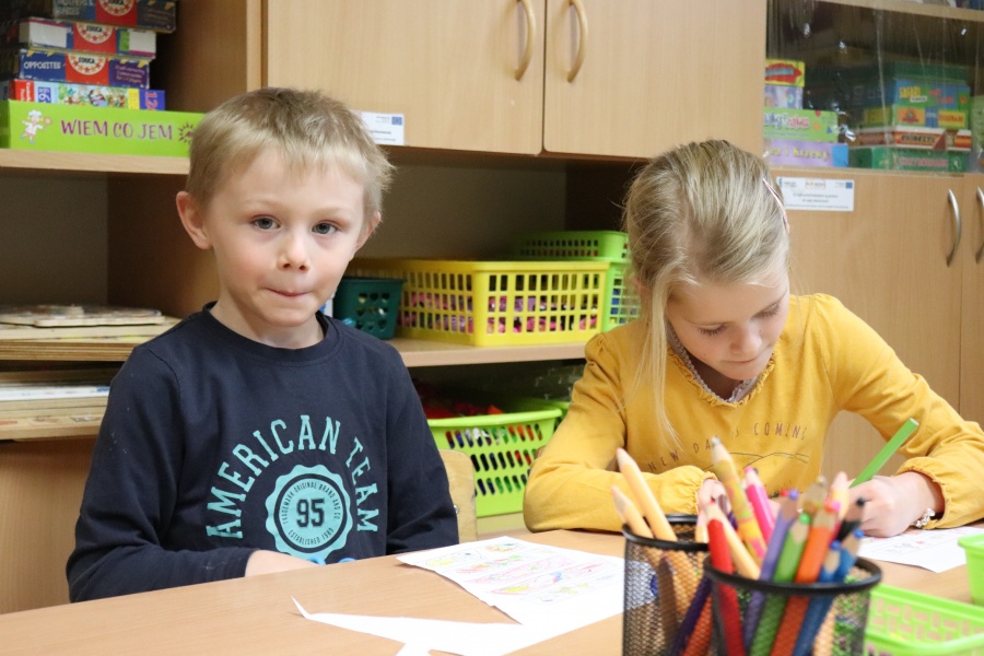 Wizyta w przedszkolu w Gosławicach. Dzieci rozdadzą świąteczne kartki mieszkańcom