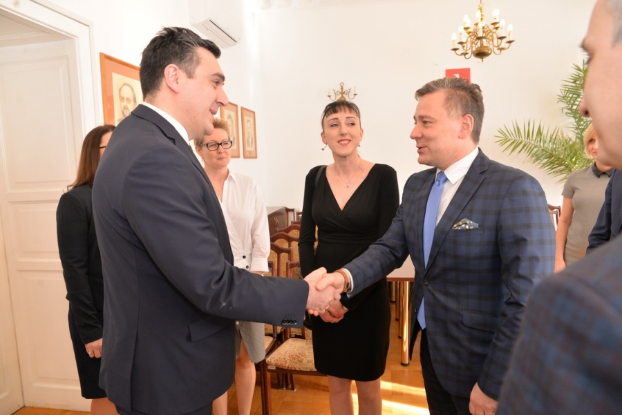 TYLKO U NAS. Ambasador Gruzji odwiedził Konin. Jaki był cel jego wizyty?