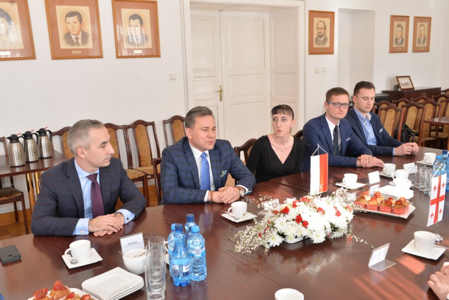 TYLKO U NAS. Ambasador Gruzji odwiedził Konin. Jaki był cel jego wizyty?
