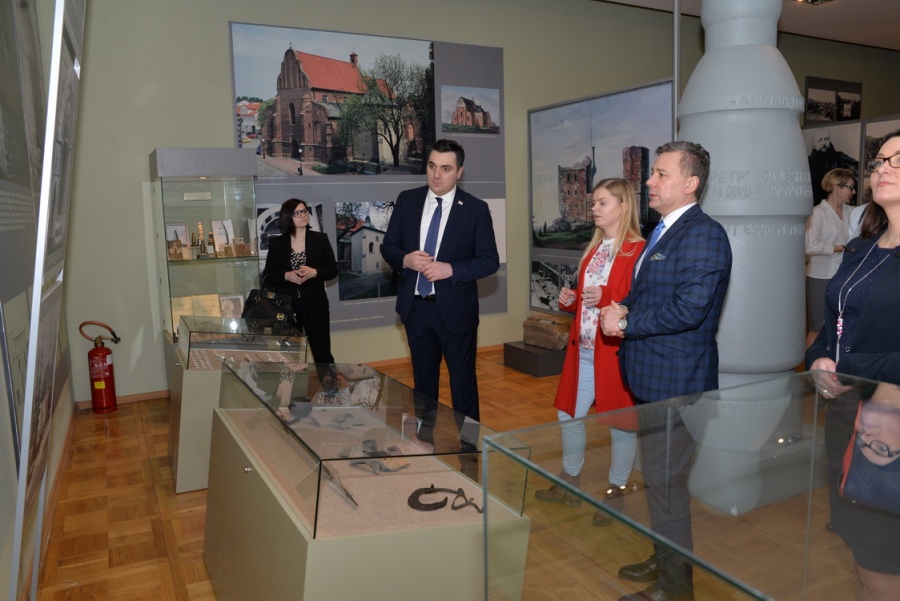 TYLKO U NAS. Ambasador Gruzji odwiedził Konin. Jaki był cel jego wizyty?