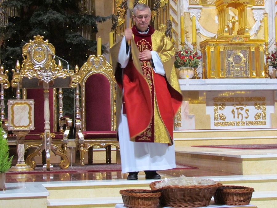 Uroczystość Objawienia Pańskiego w licheńskiej bazylice. Przedstawienie zamiast orszaku Trzech Króli