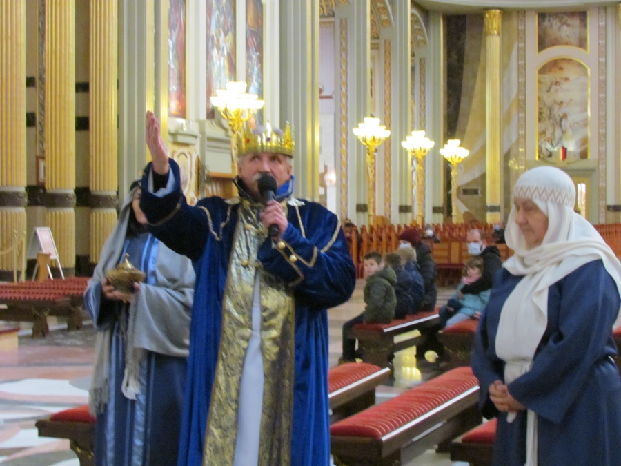 Uroczystość Objawienia Pańskiego w licheńskiej bazylice. Przedstawienie zamiast orszaku Trzech Króli