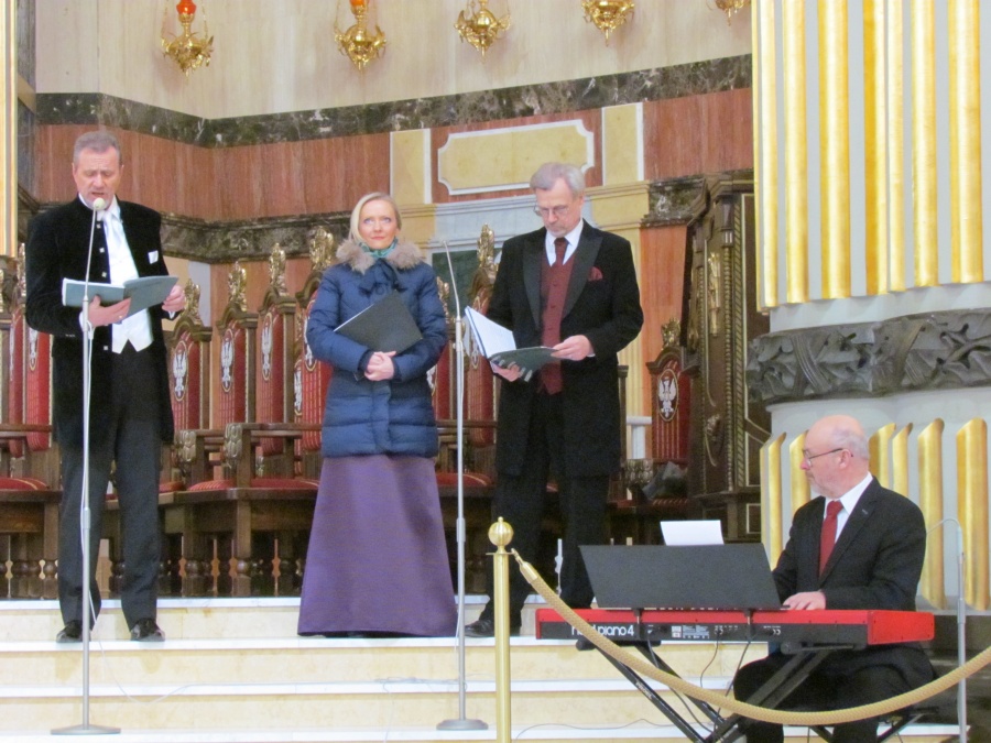 Wybitni artyści w licheńskiej bazylice. Wspólne kolędowanie jak przy wigilijnym stole