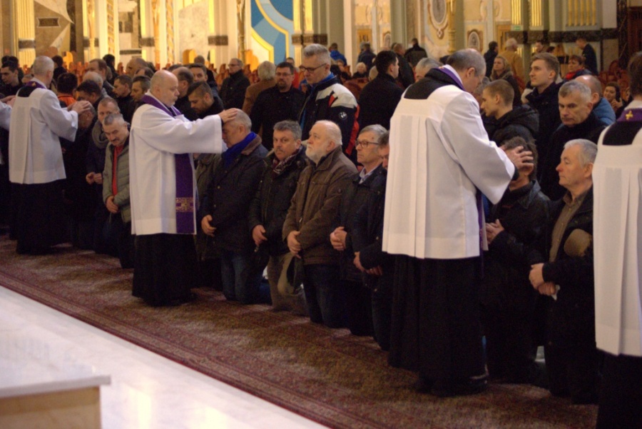 Modlili się za mężczyzn. Św. Józef ma być dla nich przykładem