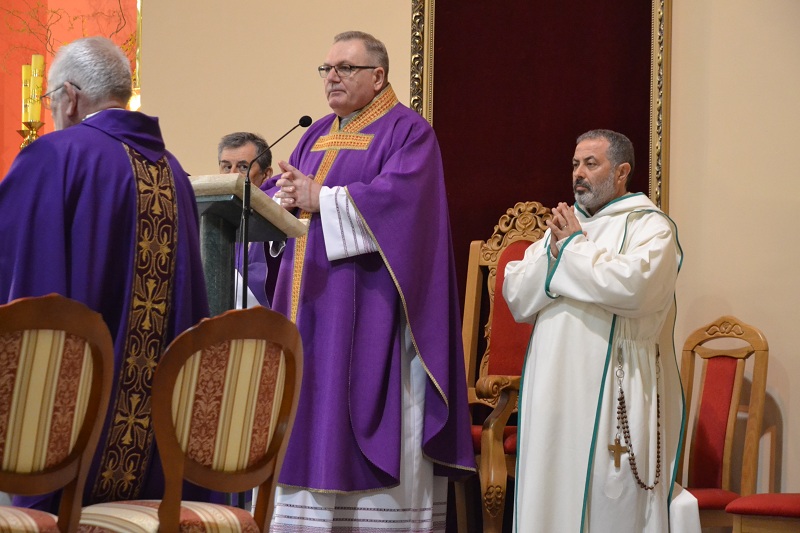 Krzyczał na Jezusa, żeby zabrał mu stygmaty. Mistyk Elia Cataldo modlił się w Koninie