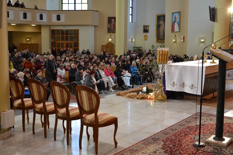Krzyczał na Jezusa, żeby zabrał mu stygmaty. Mistyk Elia Cataldo modlił się w Koninie