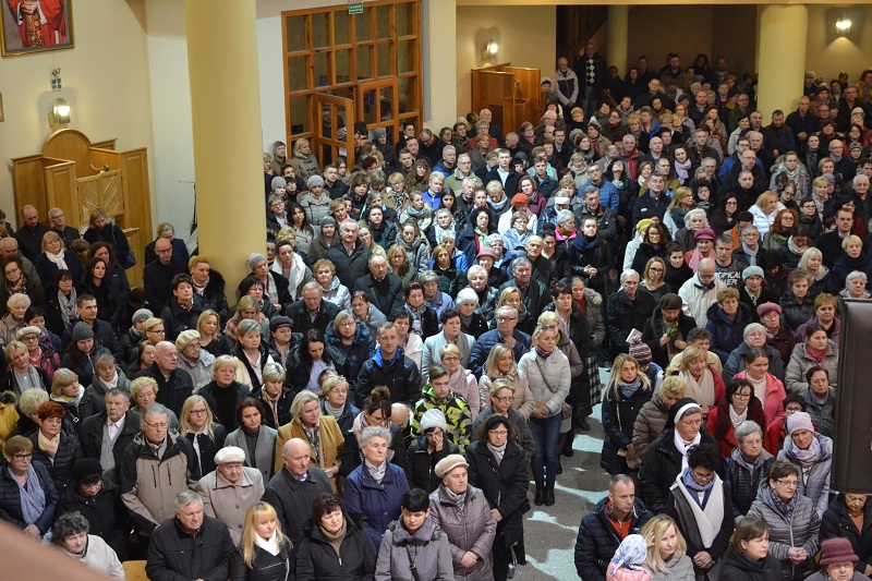 Krzyczał na Jezusa, żeby zabrał mu stygmaty. Mistyk Elia Cataldo modlił się w Koninie