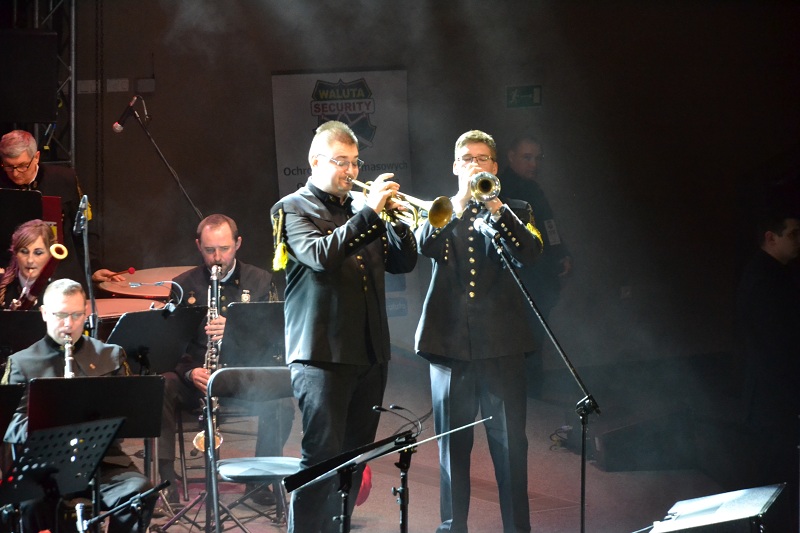 Kayah i Gospel na jednej scenie z Orkiestrą Dętą PAK KWB Konin