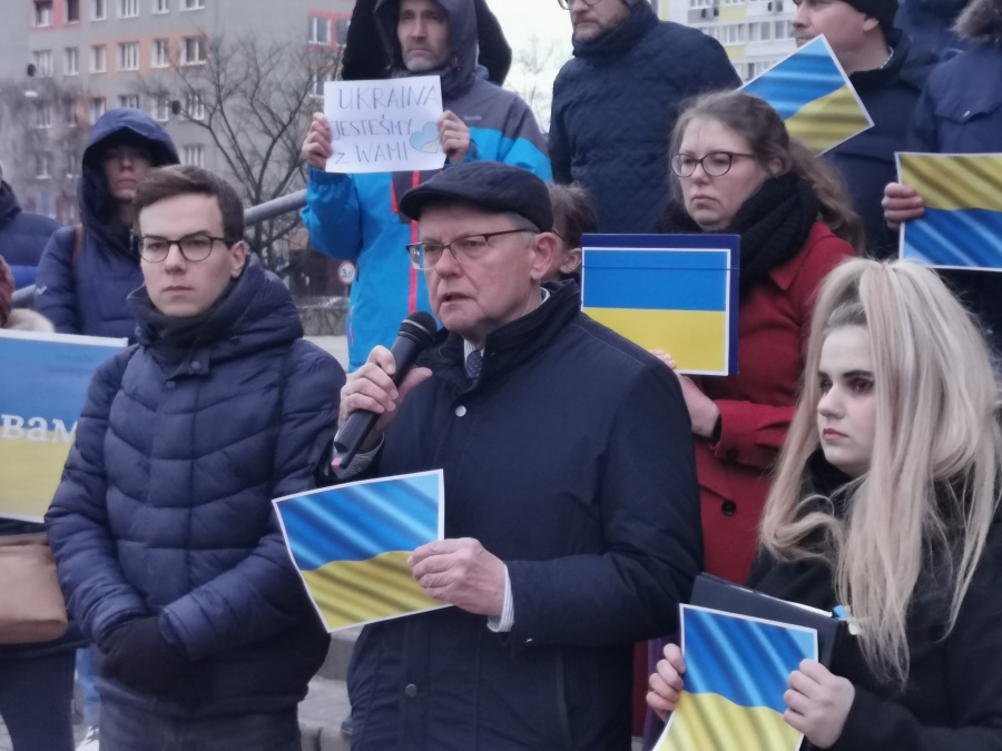 Konin solidarny z Ukrainą. „Wujek dołączył do obrony terytorialnej. Walczymy”