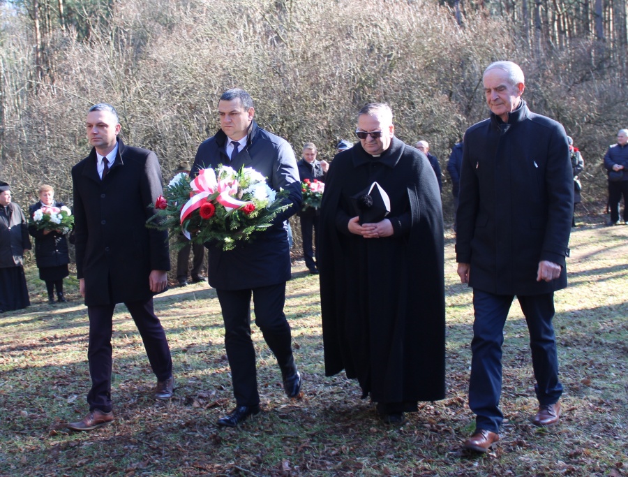 Oddali hołd żołnierzom wyklętym i ukraińskim obrońcom kraju