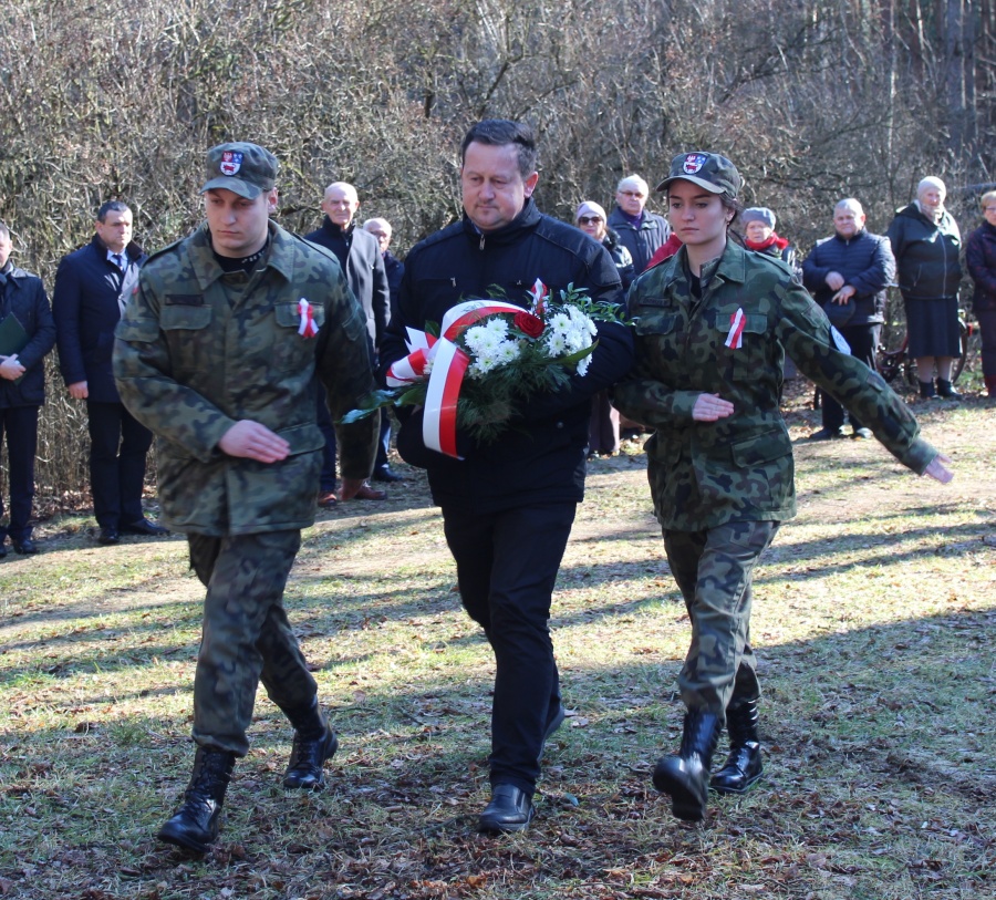 Oddali hołd żołnierzom wyklętym i ukraińskim obrońcom kraju