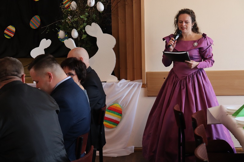 Mieszkańcy na wielkanocnym śniadaniu u burmistrza. Życzył, żeby w gminie była zgoda