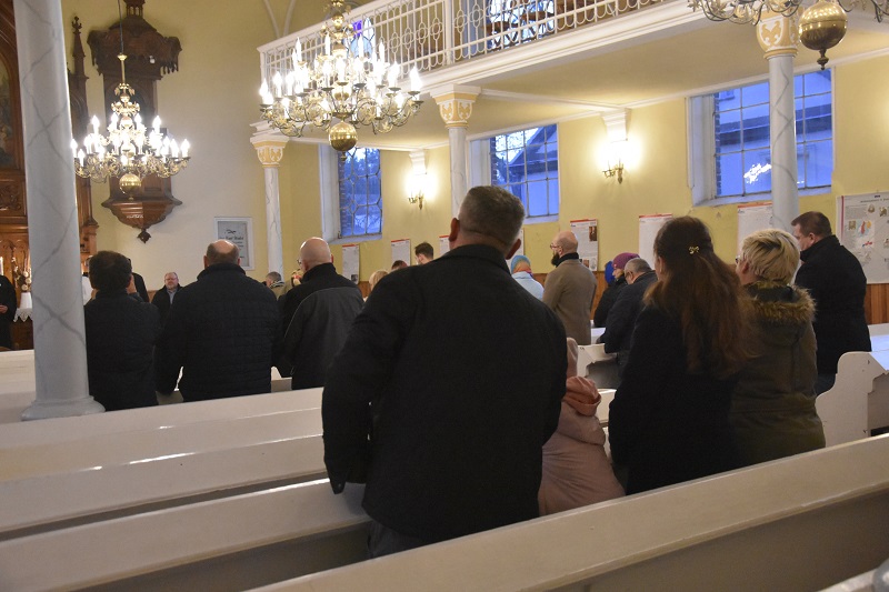 „Wojna to przede wszystkim łzy, ból i straty”. Ekumeniczne nabożeństwo z modlitwą o pokój