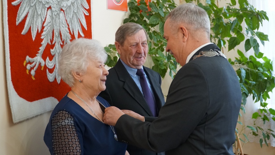 „Nie sztuką pokochać, sztuką wytrwać”. Jubilaci wspominali wspólnie przeżyte 50 lat