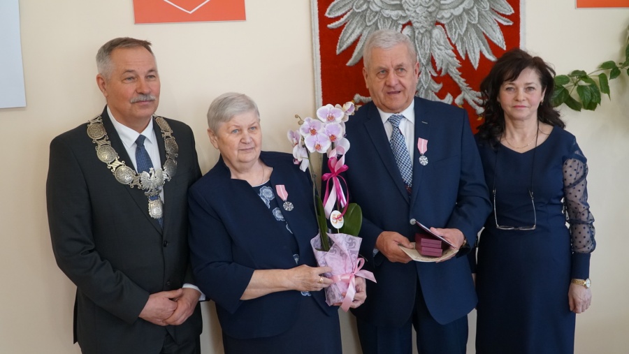 „Nie sztuką pokochać, sztuką wytrwać”. Jubilaci wspominali wspólnie przeżyte 50 lat
