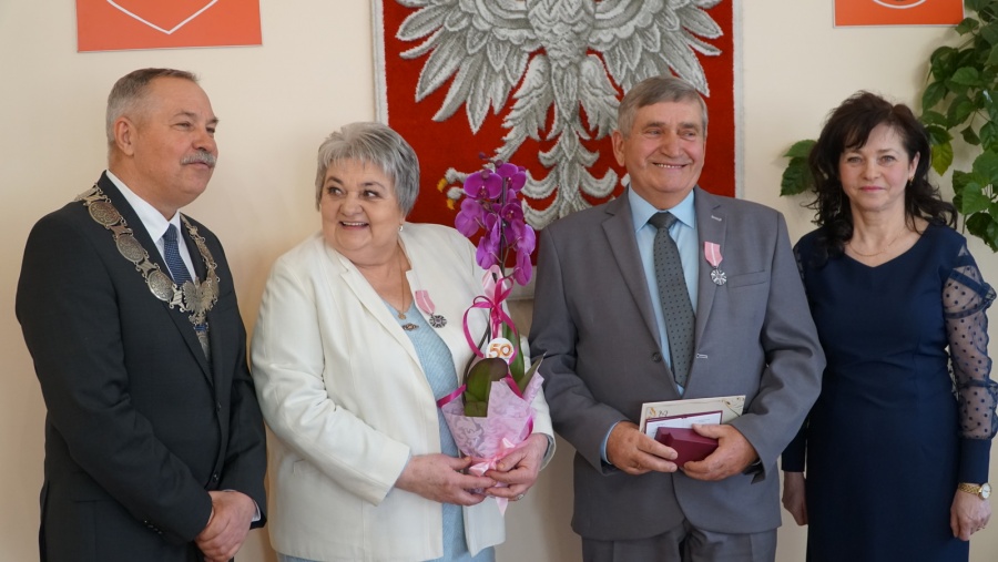 „Nie sztuką pokochać, sztuką wytrwać”. Jubilaci wspominali wspólnie przeżyte 50 lat