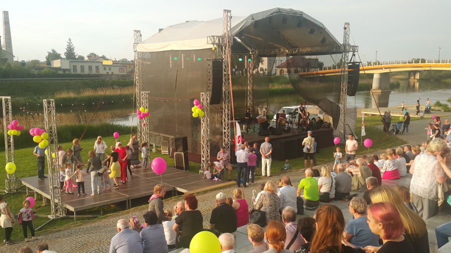 Posadzili śliwę purpurową o imieniu „Zofia”