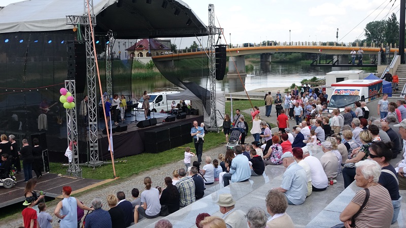Posadzili śliwę purpurową o imieniu „Zofia”