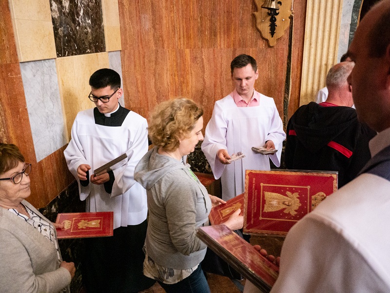 Świętowali Dzień Matki w domu Matki. Pierwsza taka uroczystość w Licheniu