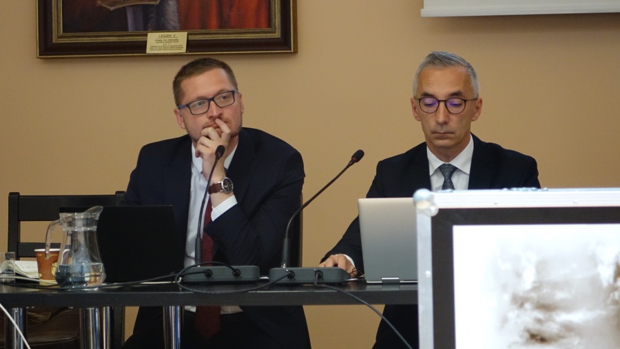 Strażacka batalia na sesji. Wróciła sprawa wozu dla OSP Cukrownia Gosławice
