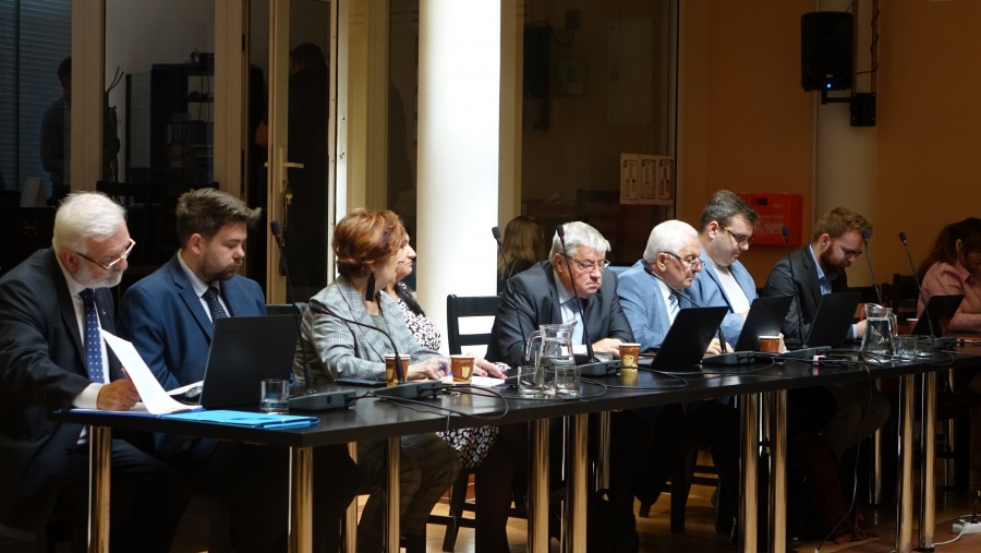 Strażacka batalia na sesji. Wróciła sprawa wozu dla OSP Cukrownia Gosławice